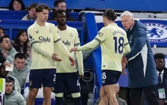 莫耶斯谈格拉利什缺阵：他感染了病毒