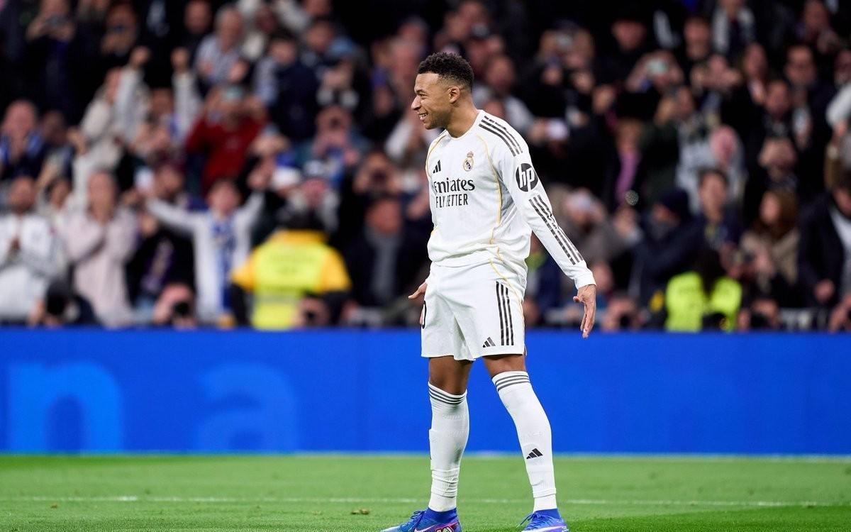 姆巴佩自然年西甲打入39球，仅次于梅