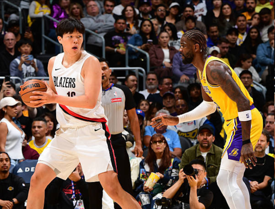 被定义为蓝领最大优势毫无用武之地,杨瀚森面临与一人相似境遇