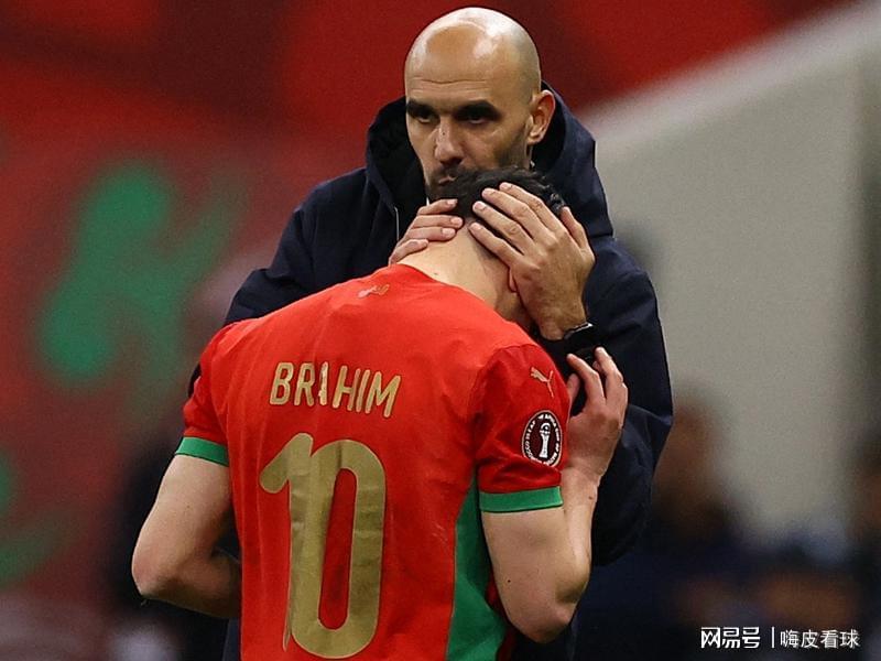 更大逆转！皇马曼联两大替补，迟到两个