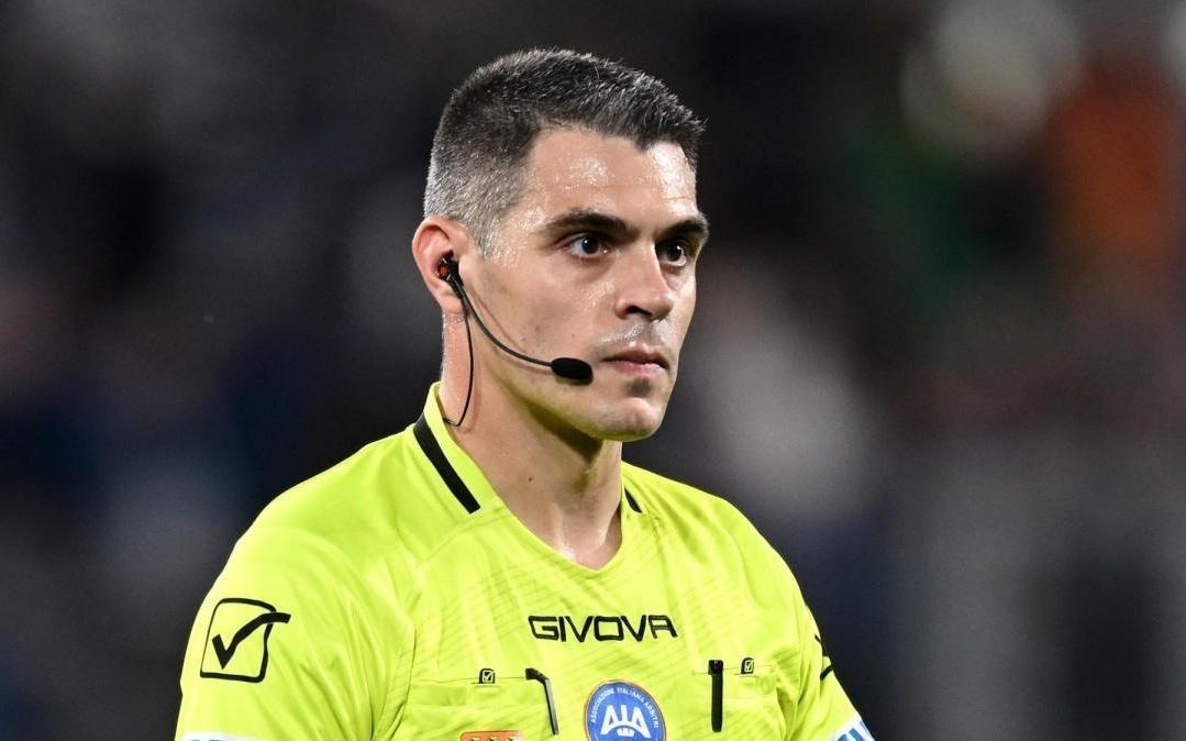 索扎将吹罚生涯第三场米兰德比，曾执