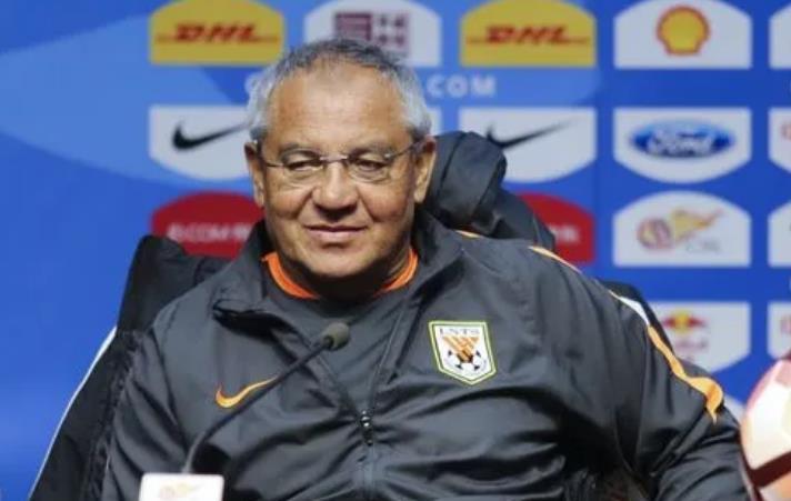 马纳法如果跟申花续约不成功，他将成