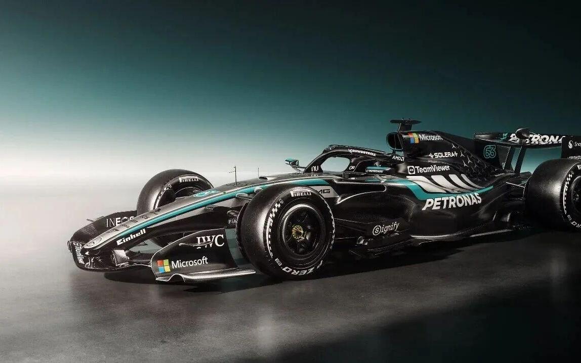梅赛德斯的新衣W17赛车涂装发布