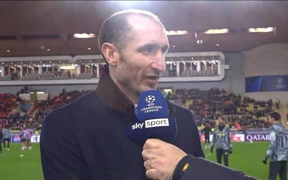 基耶利尼：穆阿尼回归热刺也有比赛，现在不适合谈这个