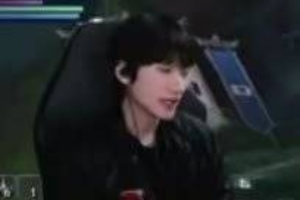 Peanut：Diable给人感觉有点像Uzi不觉得很像Deft还是像Uzi风格