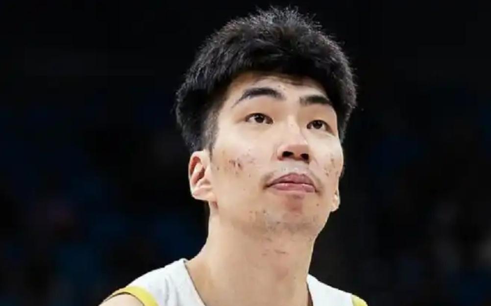 余嘉豪签西甲后采访！保持针对训练提升综合能力，保持绝对上进心