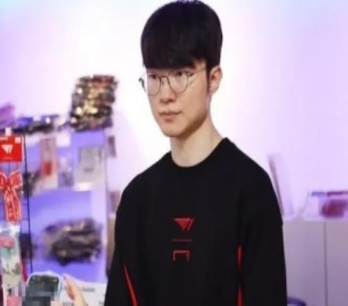 Faker：想和GEN交手中韩优点不同，以挑战者心态参赛
