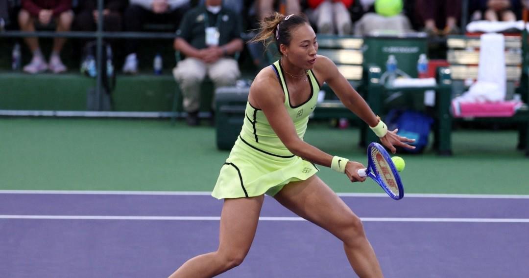 郑钦文赛后点出三大输球原因，国外球迷炮轰一姐：该考虑退役了