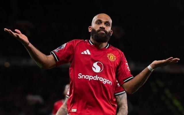 记者：曼联希望姆伯莫12月21日踢完维