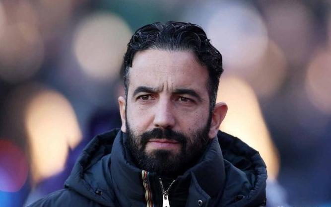 对阵狼队27次射门，曼联在阿莫林执教