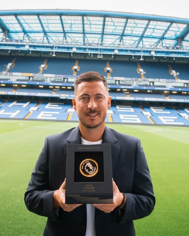 28岁身价1.2亿欧元,世界第三人,却接连遭遇重伤,32岁无奈退役