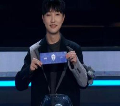 前TES成员有点克老东家啊！Crisp、Xiye一人给TES抽GEN一人抽BLG