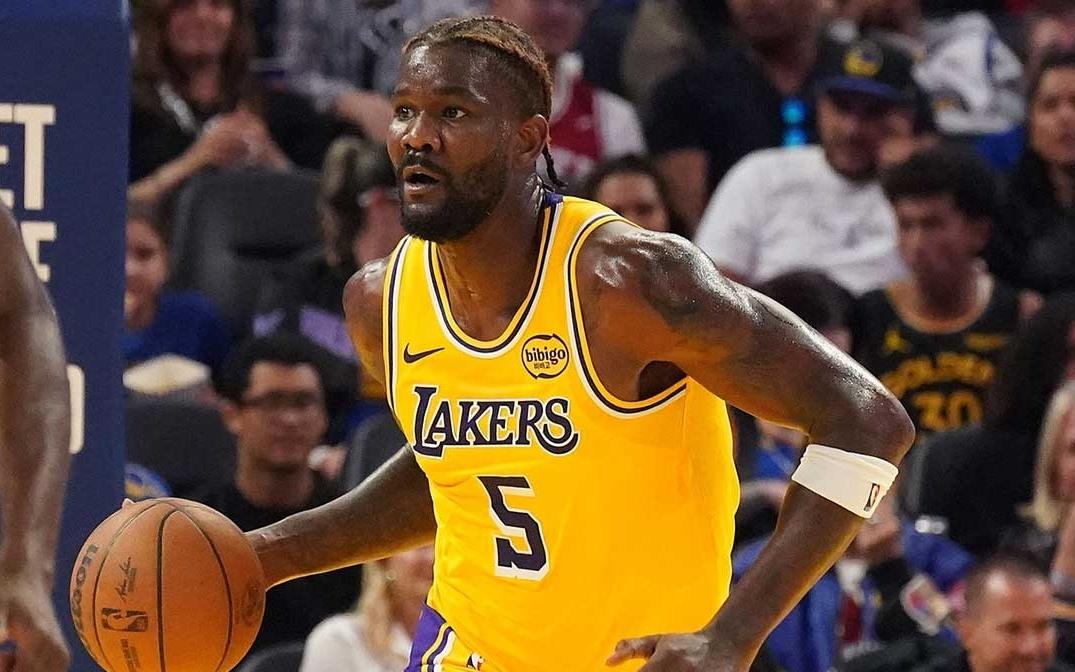 湖人队艾顿在打独行侠比赛前坦诚谈及伤情：感觉就像膝盖断了一样