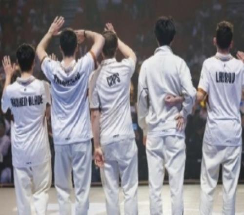 以不变应该万变外媒爆料G2明年阵容不变：老将Caps带队携手Hans+BB