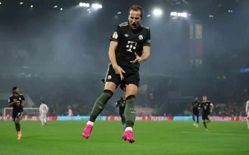 话题14连胜!五大联赛最佳开局纪录拜仁独享