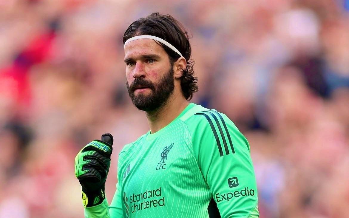 利物浦官方：阿利松因病缺席与埃因霍