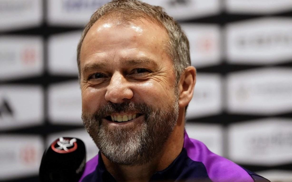 TA：巴萨更衣室完全没预料到阿隆索会下课弗里克地位被巩固