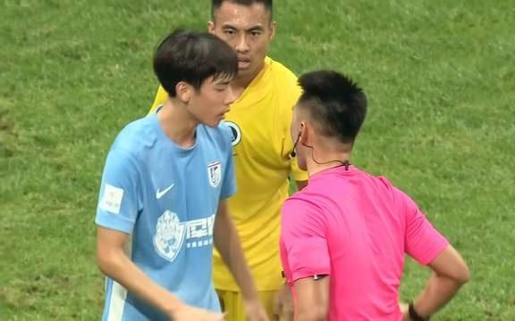 朱鹏宇没必要踢中乙，大连众星争6双线名额黄山练级U21门将接班