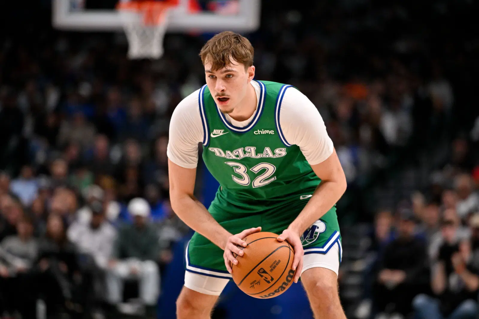 NBA官网新秀榜更新：弗拉格居首克努佩尔第2开拓者乐福升至第9