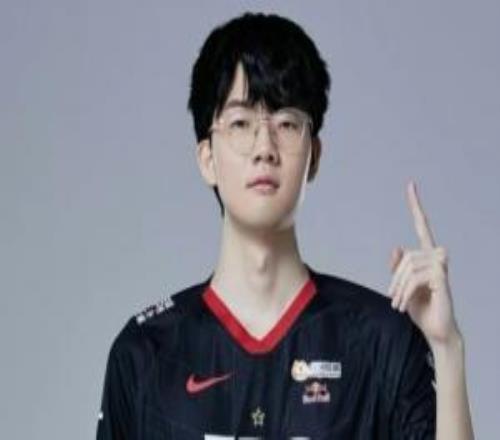 Viper朋友的朋友爆料：Viper会离开HLEPeyz也会成为转会焦点