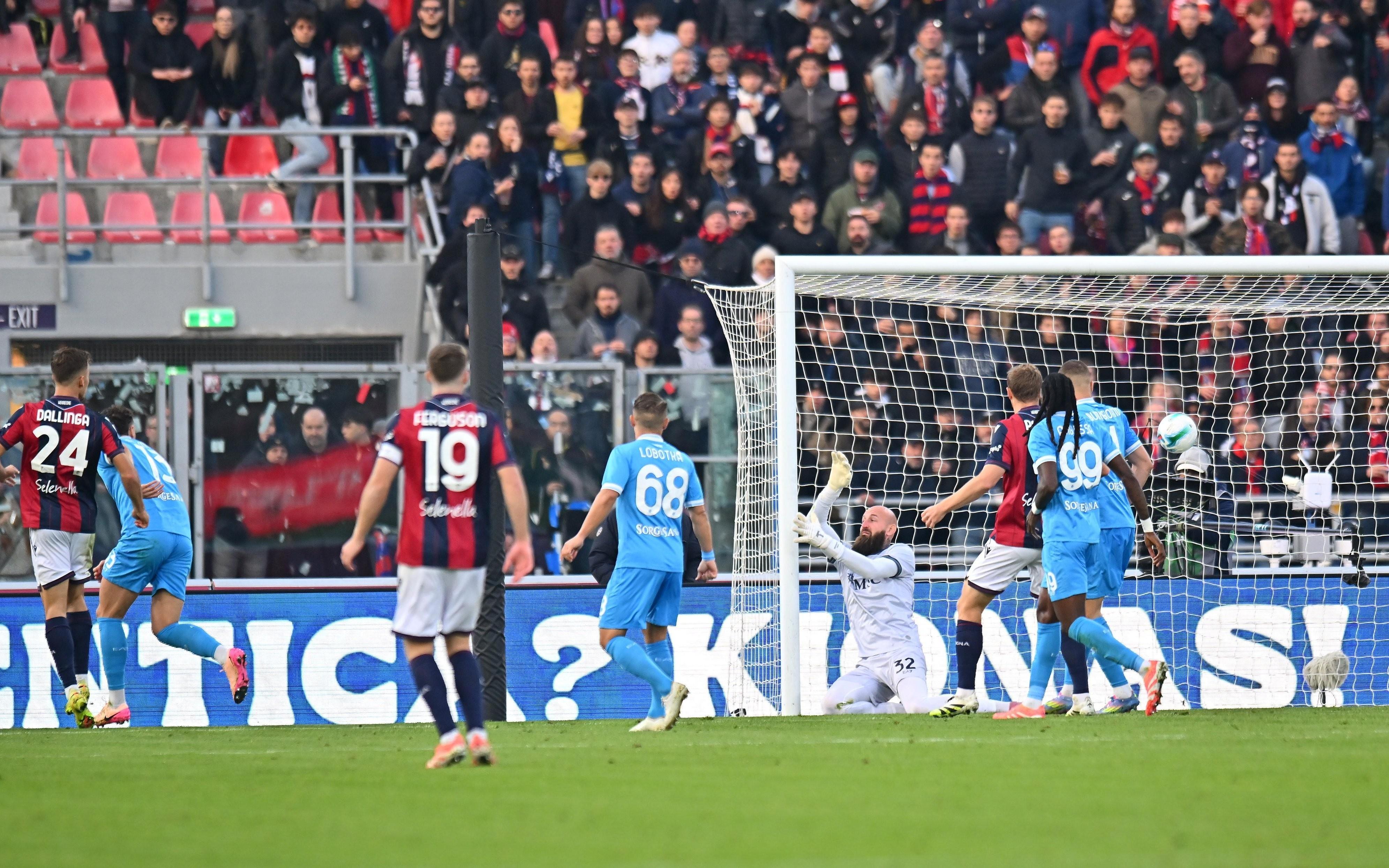 02不敌博洛尼亚，那不勒斯已经连续三