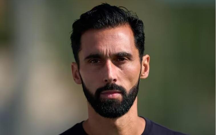 皇马官方：卡斯蒂亚主帅阿韦洛亚执教一线队