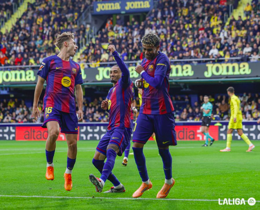 西甲：巴萨20十人黄潜豪取8连胜拉菲