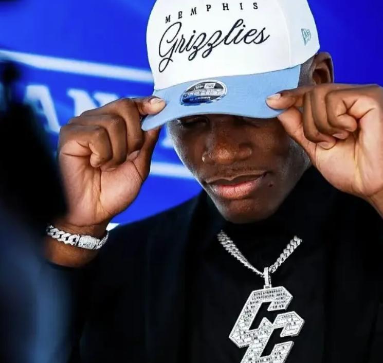 4换1交易血赚!场均19分,命中率超7成,你可是杨瀚森换来的新秀