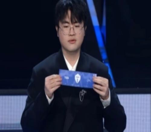 zzr谈八强对阵：这个抽签还行，加油吧，反正没内战，靠自己了