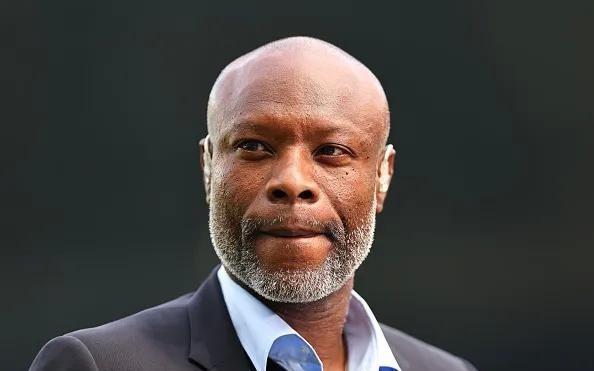 加拉：切尔西应该签下奥斯梅恩，他能带