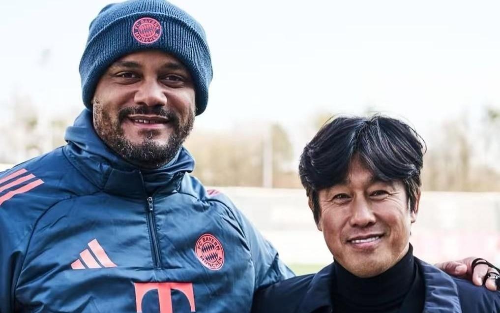 徐正源携助教到访拜仁慕尼黑，与孔帕