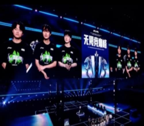 BLG夺冠采访:目标是拿下之后成都的世界赛冠军