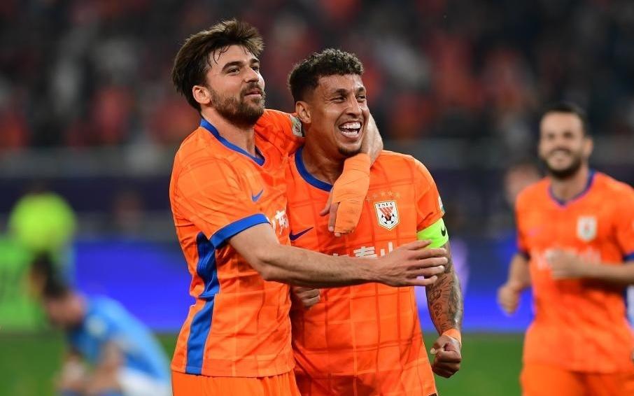 中超泰山提前锁定第五名，跌宕起伏又