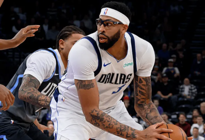 大爆冷！爵士终结6连败，汤普森一战创2大神迹，状元空砍26+10+8