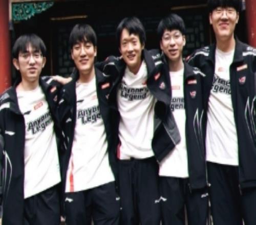 AL成为S15世界赛第二支晋级八强战队，也是LPL历史第三支30