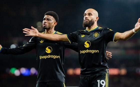 拒绝创最长不胜纪录，曼联结束英超对阿森纳连续6场不胜