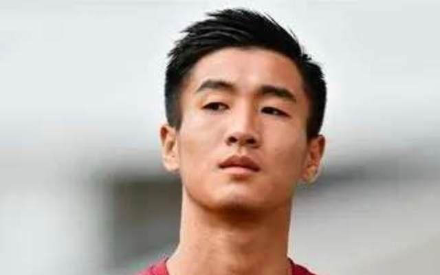 争议！王钰栋赛后拒绝回答记者第2个