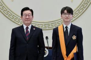 回顾赛场内外：吧友们印象中有哪些官方人员选手有过对选手不尊重的行为