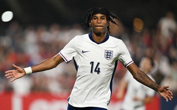 雷甘赫斯基：斯特林是我的榜样之一，福登是非常优秀的球员