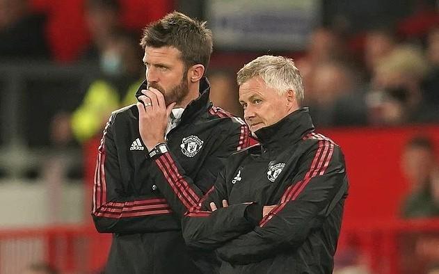 邮报：卡里克将和曼联进一步会谈，索帅目前尚未被完全排除