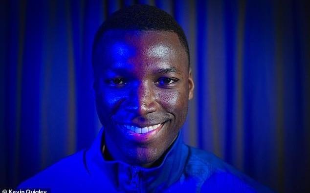 凯塞多：我不是同位置世界最佳中场期