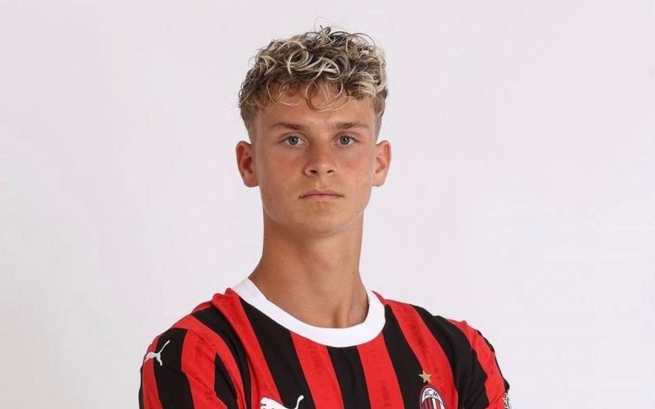 斯基拉：阿贾克斯试图签下伊布儿子，并已与米兰展开谈判