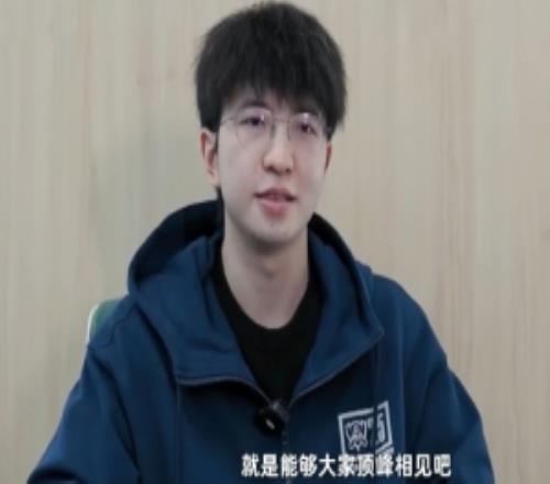 媒体人看Elk离队：这一年多在BLG确实节奏太多，换个环境试试看吧