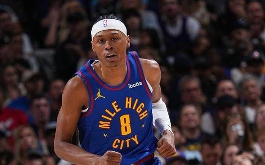 沃特森谈缺席六周：有时被狠狠打一拳