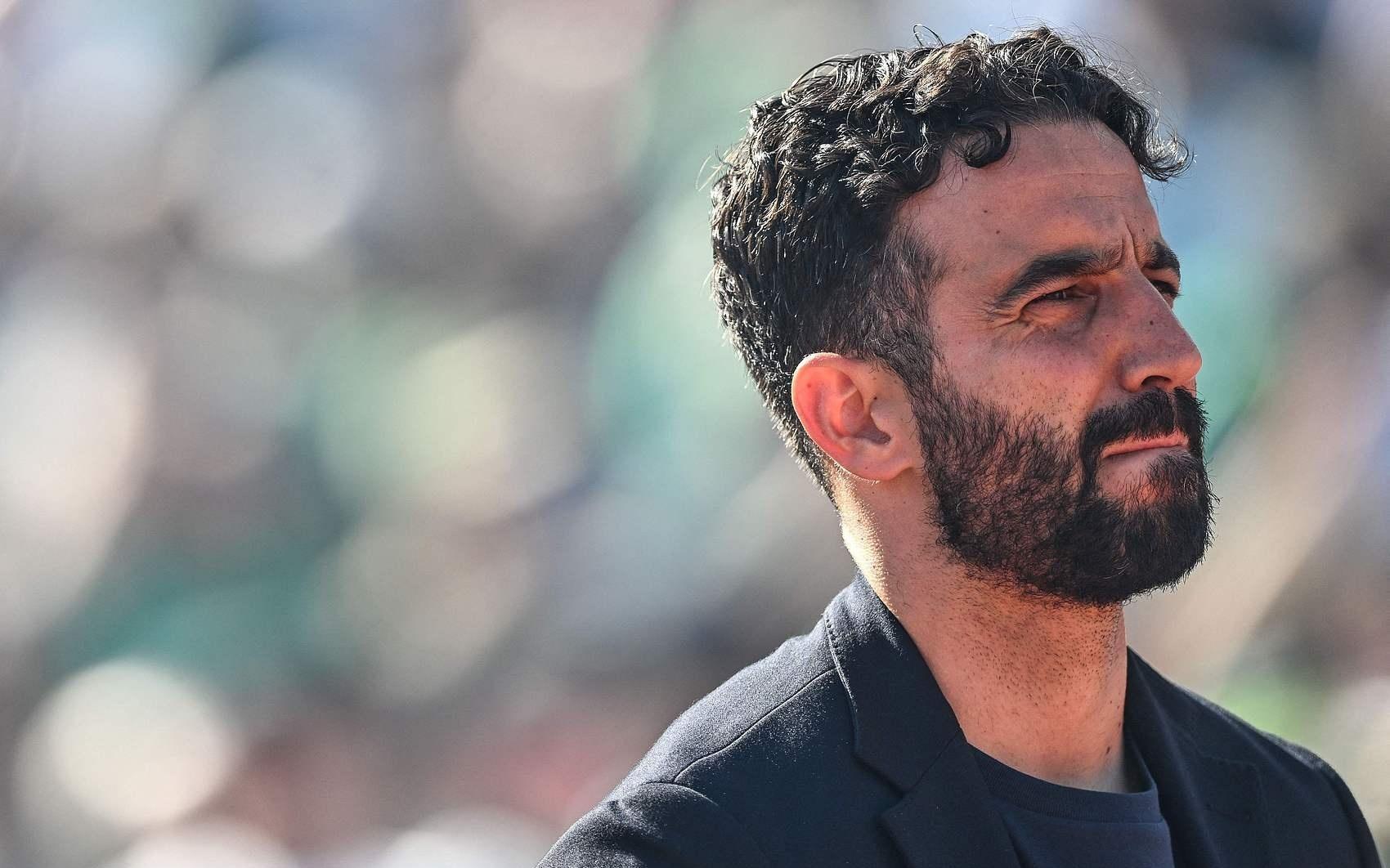 曼联换帅，可不只赶走阿莫林这么简单！“去前任化”任重道远