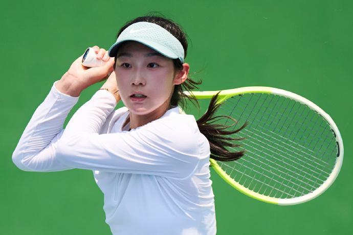 从欧洲到非洲，两中国小花迎来五连胜，夺冠取得职业生涯新突破