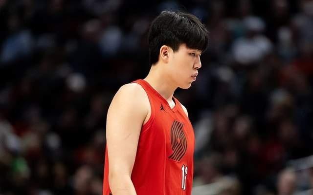 开拓者双杀火箭杜兰特气急败坏，杨瀚森一数据创NBA生涯新高