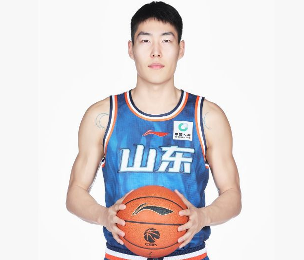 降维打击！CBA旧将统治蒙BA：阿泽单场101分李青翔包揽双MVP夺冠