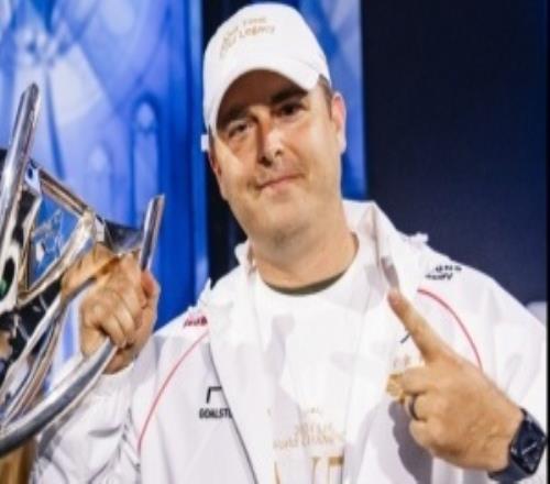 T1CEO：我们很幸运拥有Faker他已经从超级巨星蜕变为兼具资深领袖与团队串联能力的核心