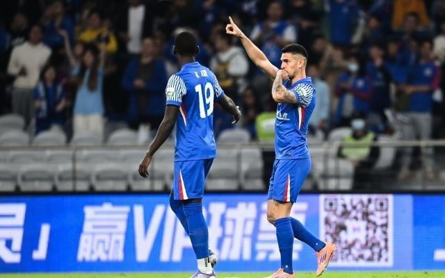 【中超】路易斯头球申花1比0新鹏城